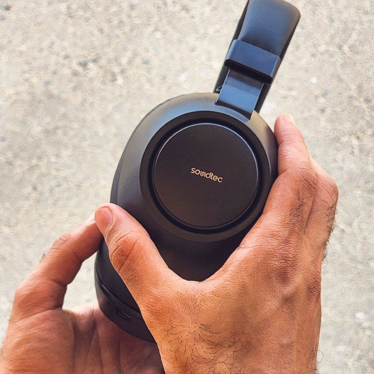 Porodo Soundtec Deep Sound Wireless Over-Ear Headphone