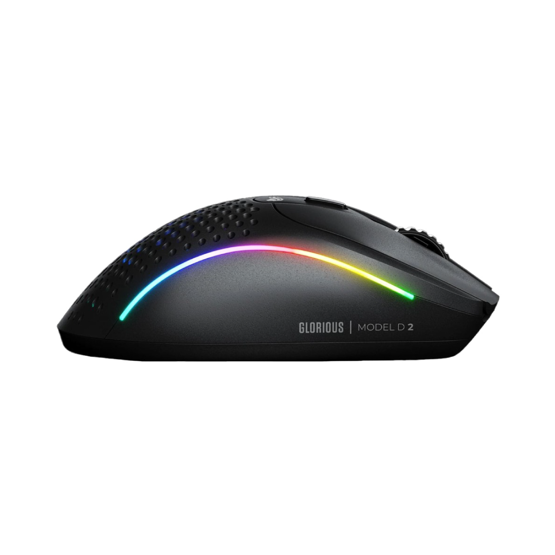 Superior comfort meets speed and control. Crafted to fit the hand's natural contours, the Model D 2 Wireless prevents wrist fatigue to keep you gaming at peak performance.
